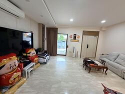 Flora Road (D17), Terrace #553593691